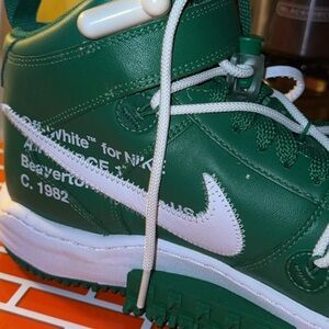 100% Authentic Nike Air Force 1 Off-White Pine Green SZ 11.5 DEADSTOCK flawless